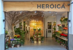 fachada de la tienda de flores y plantas heroica barcelona